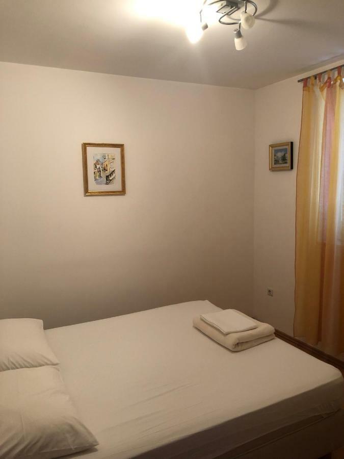 Apartman Snjezana Malinska Luaran gambar