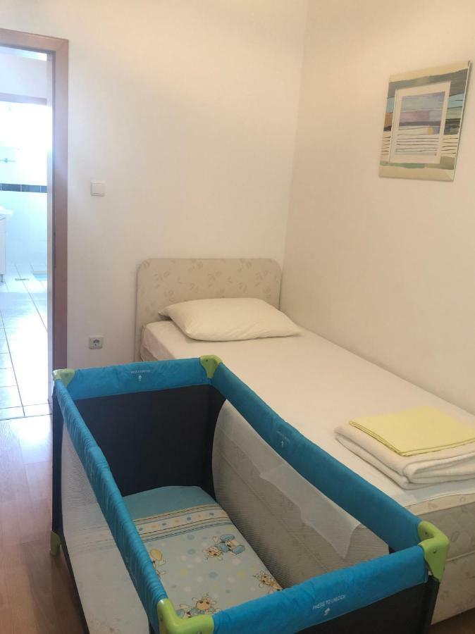 Apartman Snjezana Malinska Luaran gambar